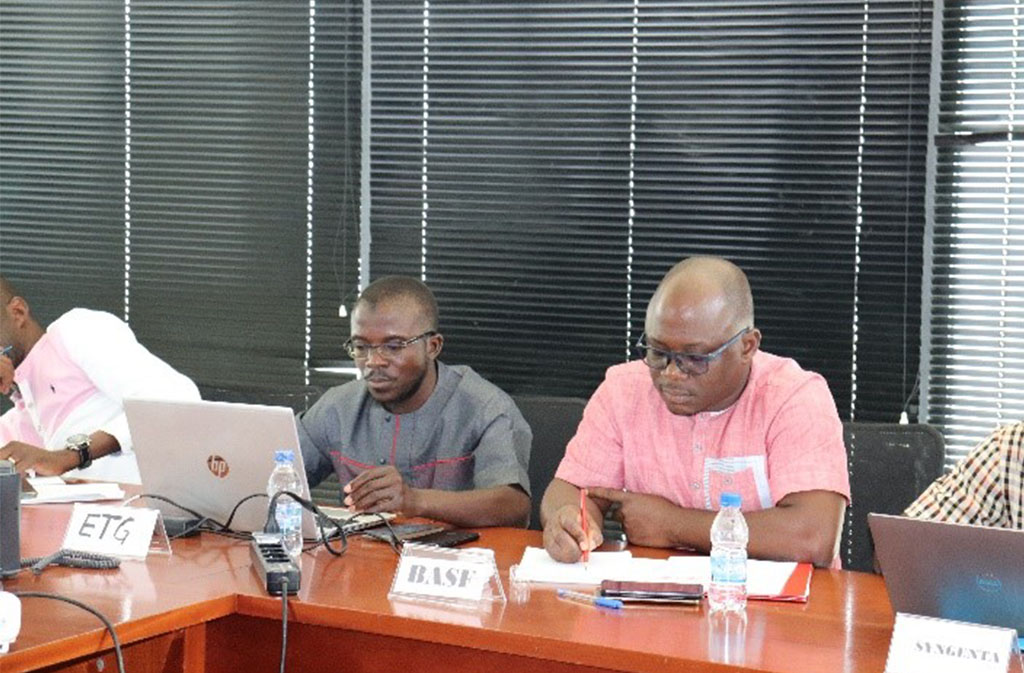 Protocole d’accord entre CROPLIFE COTE D’IVOIRE et COLIBA AFRICA pour le recyclage des emballages plastiques vides de pesticides